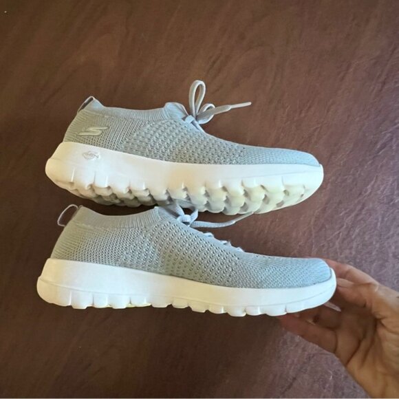 Skechers stretch women’s size 8 sneakers good condition gray cloth white… - Picture 6 of 9